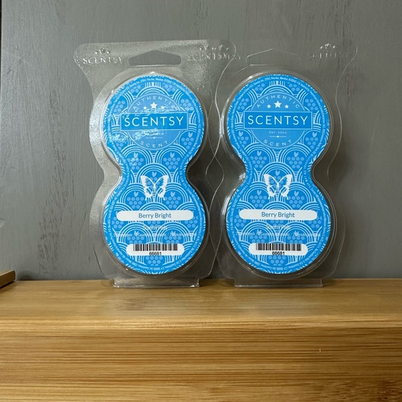 Scentsy Other - NEW Scentsy Pod Twin Pack Berry Bright